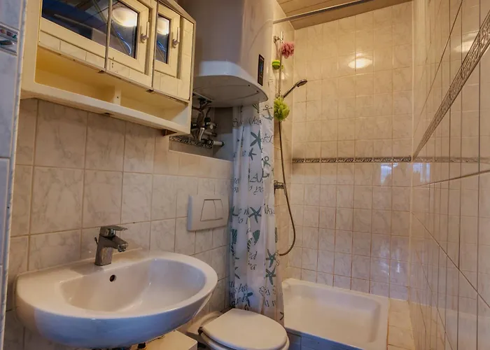 Apartman Monteurwohnung Rheinmain Loft 5 *